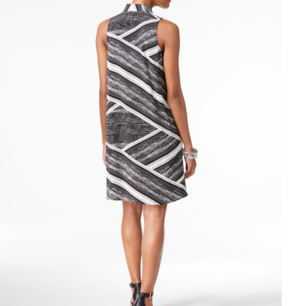 Like New! Alfani Dress Sleeveless - Picture 2 of 10